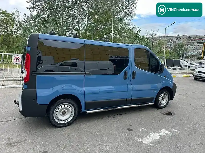 Renault Trafic 2004, фото з оголошення 2 з 21, VIN VF1JLDBA54V210207