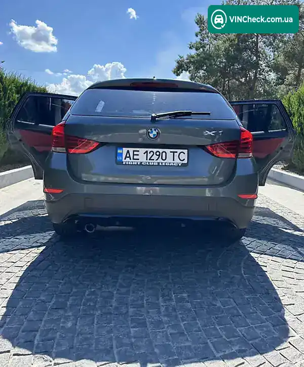 BMW X1 2014, фото з оголошення 2 з 19, VIN WBAVM1C58EVW56557