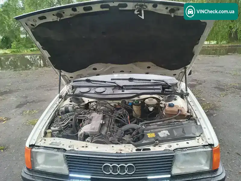 Audi 100 1989, фото з оголошення 2 з 10, VIN WAWZZZ44ZKN095409