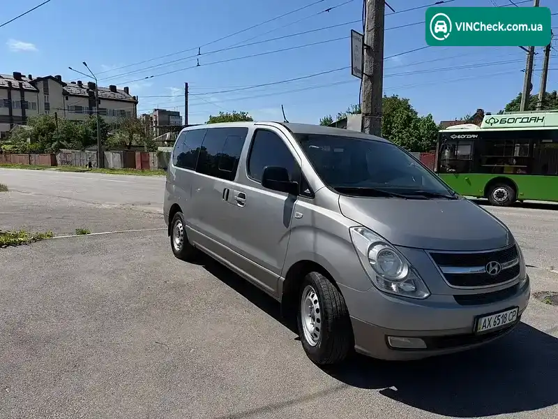 Hyundai H-1 2012, фото з оголошення 2 з 16, VIN KMHWHE1KACU460845
