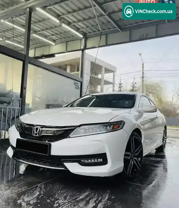 Honda Accord 2015, фото з оголошення 2 з 6, VIN 1HGCT1B81FA015253