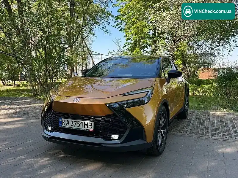 Toyota C-HR 2023, фото з оголошення 2 з 21, VIN JTPABAAA40R002201