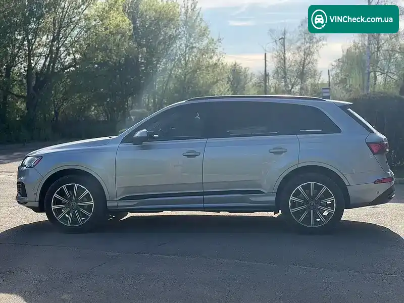 Audi Q7 2023, фото з оголошення 2 з 17, VIN WA1LCBF74RD009644