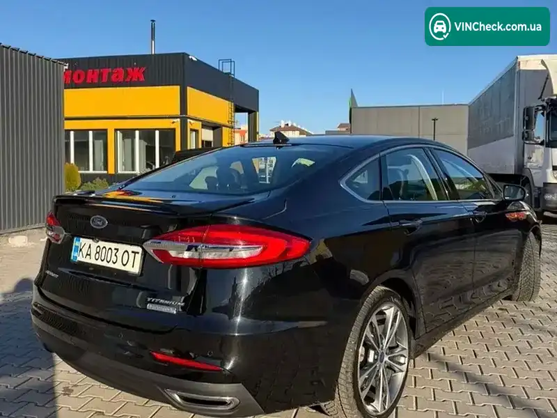 Ford Fusion 2020, фото з оголошення 2 з 13, VIN 3FA6P0D92LR194135
