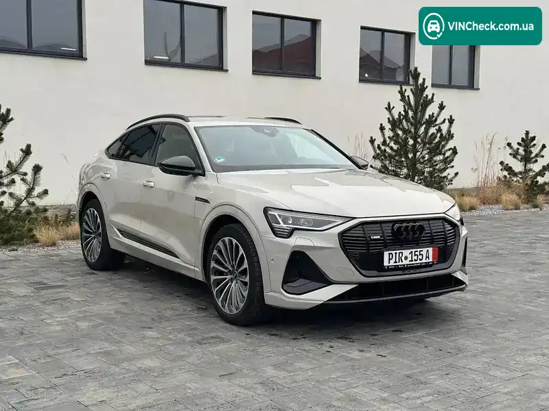 Audi e-tron 2022, фото з оголошення 1 з 20, VIN WAUZZZGE8NB027619