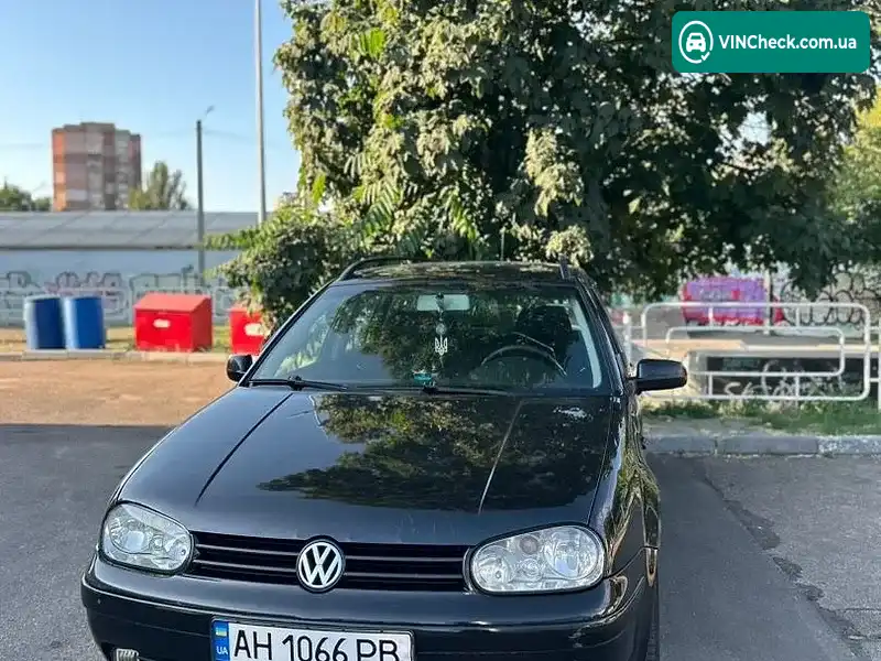 Volkswagen Golf 2003, фото з оголошення 2 з 17, VIN WVWZZZ1JZ3W481755