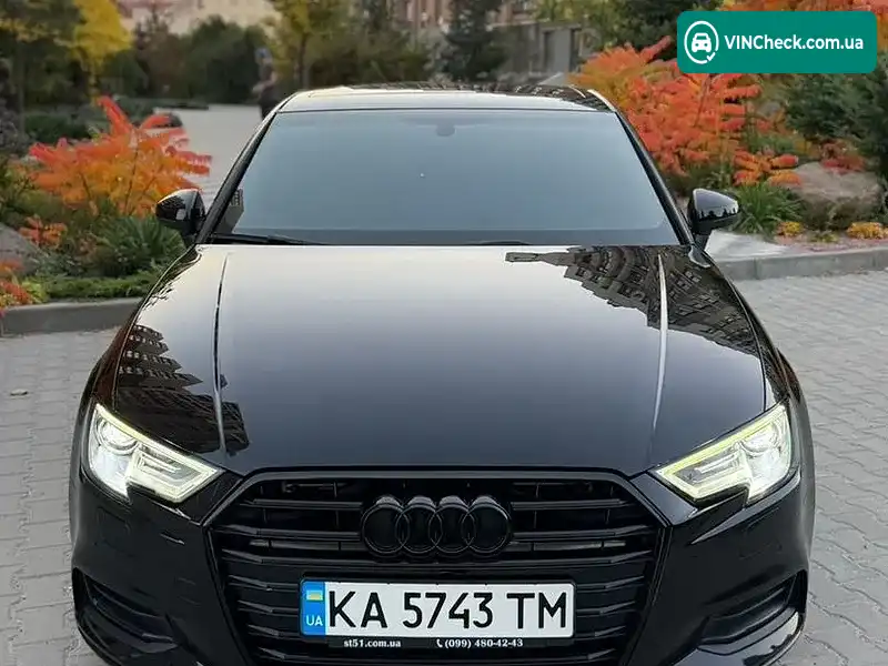 Audi A3 2018, фото з оголошення 2 з 20, VIN WAUZZZ8V1J1082671