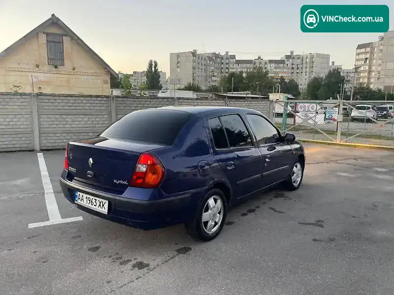 Renault Clio 2003, фото з оголошення 2 з 9, VIN VF1LB0KC529347587