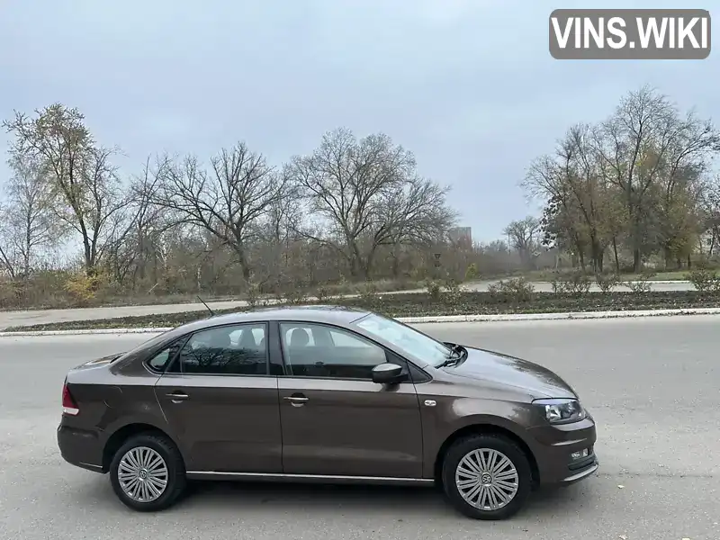 Volkswagen Polo 2017, фото з оголошення 2 з 21, VIN XW8ZZZ61ZHG057092
