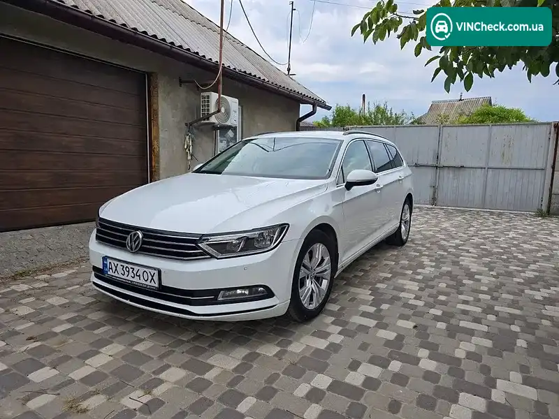 Volkswagen Passat 2016, фото з оголошення 1 з 11, VIN WVWZZZ3CZGE219737