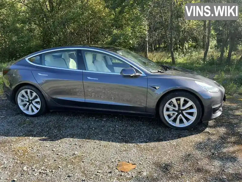 Tesla Model 3 2020, фото з оголошення 2 з 21, VIN 5YJ3E1EB3LF668864