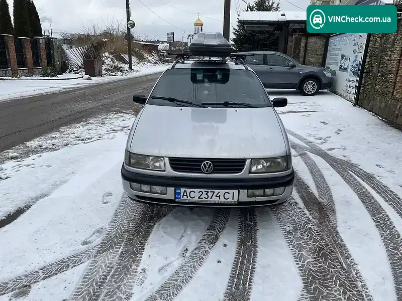 Volkswagen Passat 1996, фото з оголошення 2 з 13, VIN WVWZZZ3AZTE009384