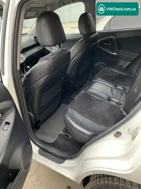 Toyota RAV4 2010, фото з оголошення 1 з 3, VIN JTMBE31V70D037075