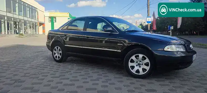 Audi A4 1997, фото з оголошення 2 з 14, VIN WAUZZZ8DZWA095171