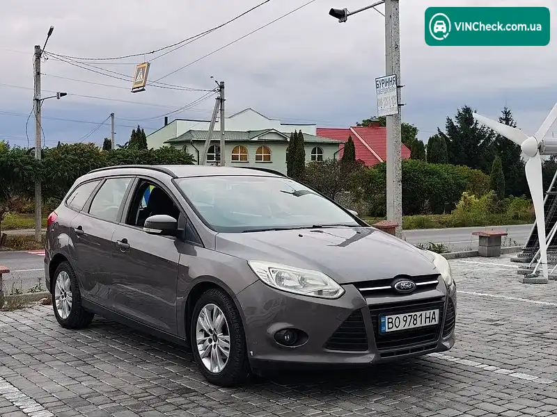 Ford Focus 2011, фото з оголошення 2 з 16, VIN WF0LXXGCBLBT74842