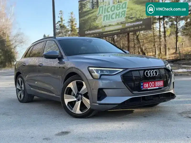 Audi e-tron 2019, фото з оголошення 2 з 20, VIN WAUZZZGE1KB011953