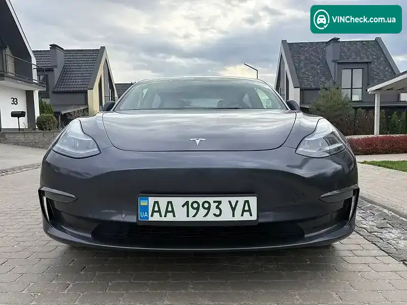 Tesla Model 3 2021, фото з оголошення 2 з 11, VIN 5YJ3E1EA3MF094419