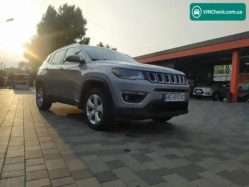 Jeep Compass 2018, фото з оголошення 1 з 10, VIN 3C4NJDBBXKT593557