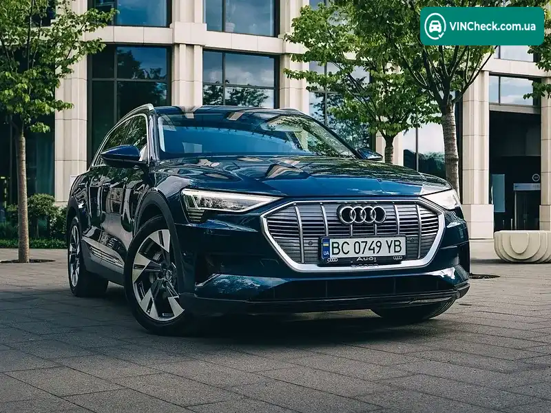 Audi e-tron 2020, фото з оголошення 1 з 18, VIN WAUZZZGE7LB011988