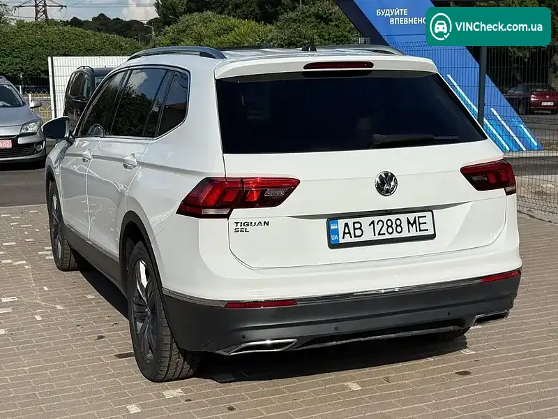 Volkswagen Tiguan 2020, фото з оголошення 2 з 15, VIN 3VV3B7AX9MM025009