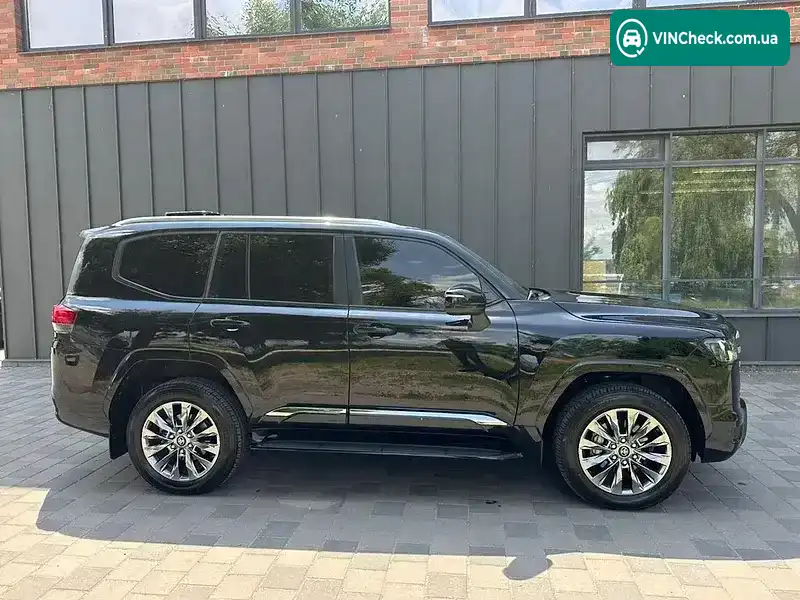 Toyota Land Cruiser 2025, фото з оголошення 2 з 21, VIN JTMABBBJ9S4186309