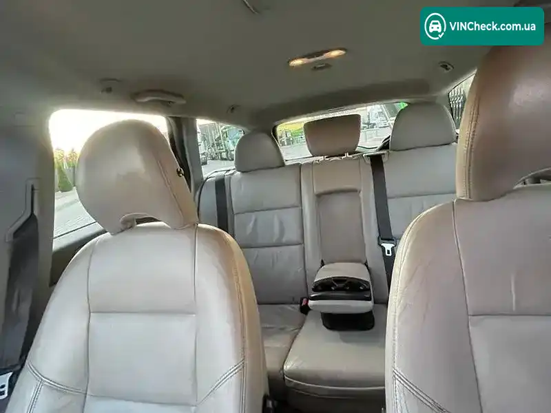 Volvo V50 2010, фото з оголошення 1 з 20, VIN YV1MW76F2A2565605