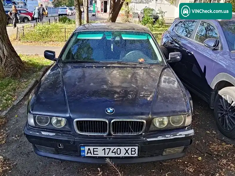 BMW 7 Series 1996, фото з оголошення 1 з 12, VIN WBAGF41000DK32901