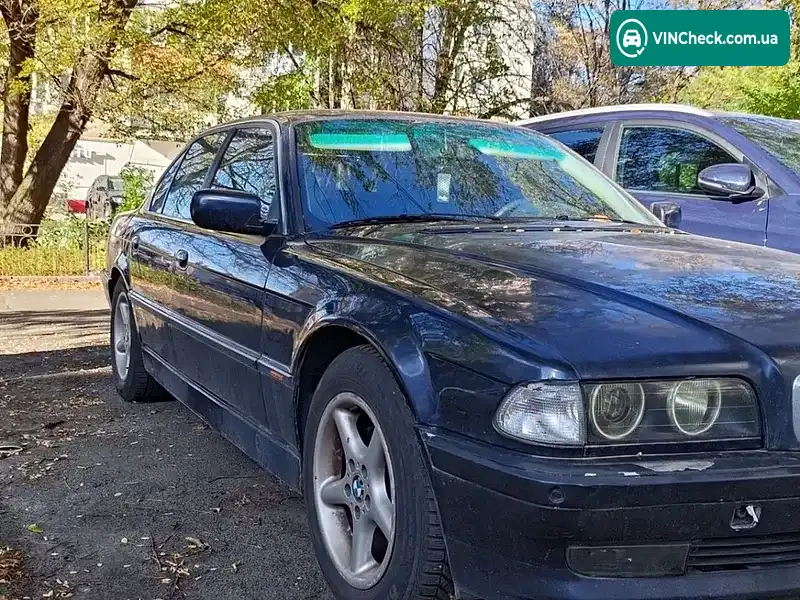 BMW 7 Series 1996, фото з оголошення 2 з 12, VIN WBAGF41000DK32901
