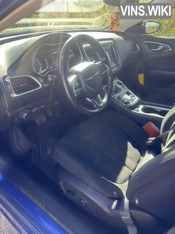 Chrysler 200 2015, фото з оголошення 2 з 9, VIN 1C3CCCAB3FN684662
