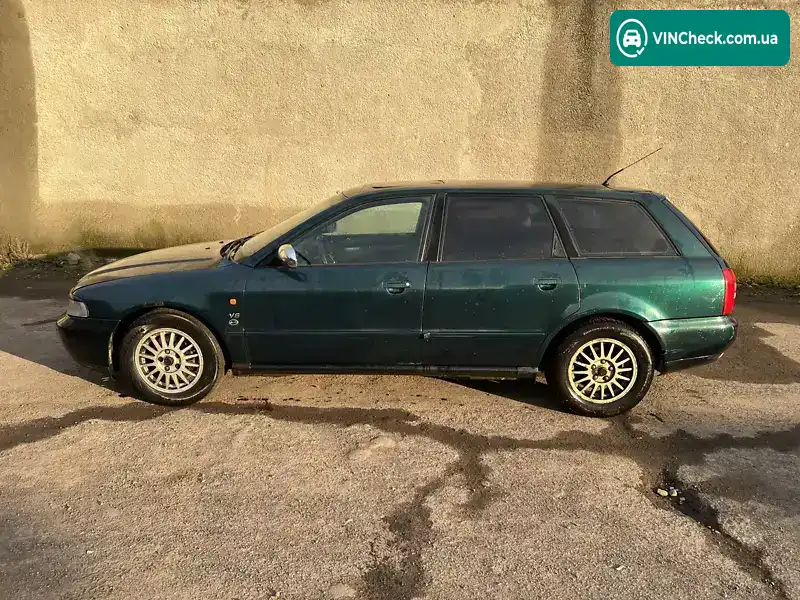 Audi A4 1996, фото з оголошення 2 з 14, VIN WAUZZZ8DZTA241153
