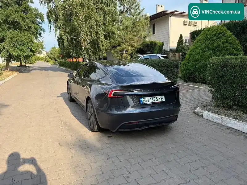 Tesla Model 3 2025, фото з оголошення 2 з 3, VIN 5YJ3E1EAXSF054349