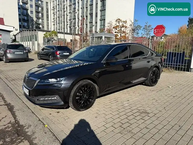 Skoda Superb 2019, фото з оголошення 1 з 13, VIN TMBCJ7NPXL7033432