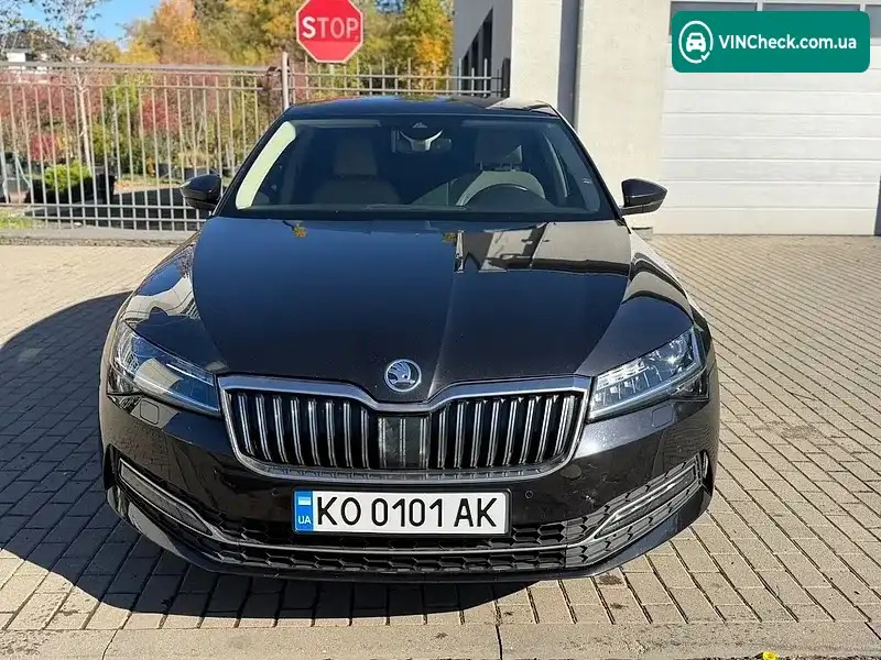 Skoda Superb 2019, фото з оголошення 2 з 13, VIN TMBCJ7NPXL7033432