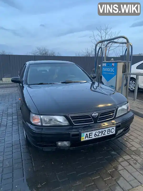 Nissan Maxima 1998, фото з оголошення 1 з 17, VIN JN1CAUA32U0054125