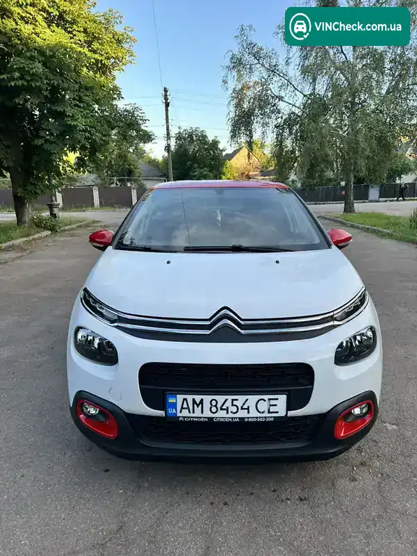 Citroen C3 2017, фото з оголошення 2 з 18, VIN VF7SXHMZ6HT693464