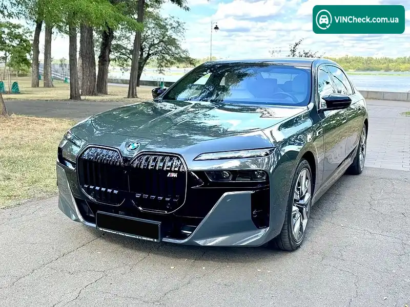 BMW 7 Series 2025, фото з оголошення 2 з 20, VIN WBA51EH0X0CU79401