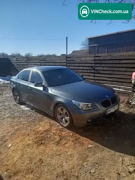 BMW 5 Series 2006, фото з оголошення 1 з 10, VIN WBANE31020B953432