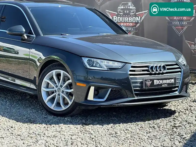 Audi A4 2018, фото з оголошення 2 з 20, VIN WAUDNAF45KA007040