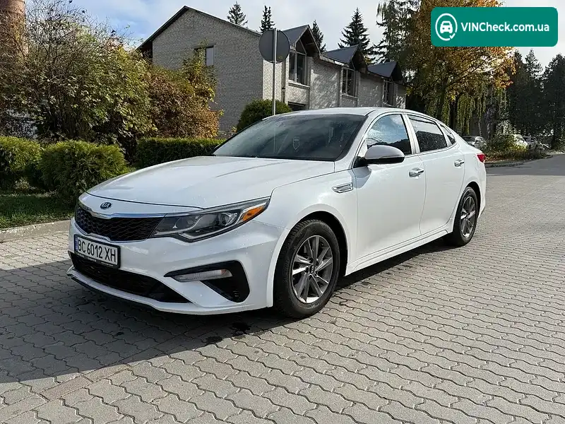 Kia Optima 2018, фото з оголошення 1 з 15, VIN 5XXGT4L31KG297381
