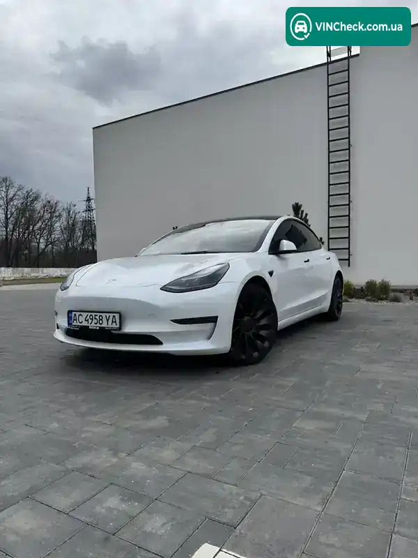 Tesla Model 3 2023, фото з оголошення 2 з 21, VIN 5YJ3E1EC7PF562772