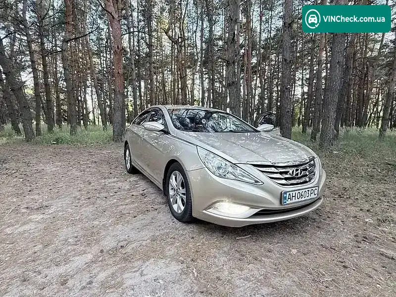 Hyundai Sonata 2010, фото з оголошення 2 з 16, VIN KMHEC41BABA130637