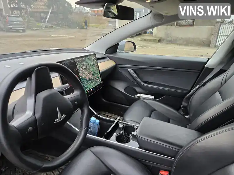 Tesla Model 3 2020, фото з оголошення 2 з 20, VIN 5YJ3E1EA3LF705273