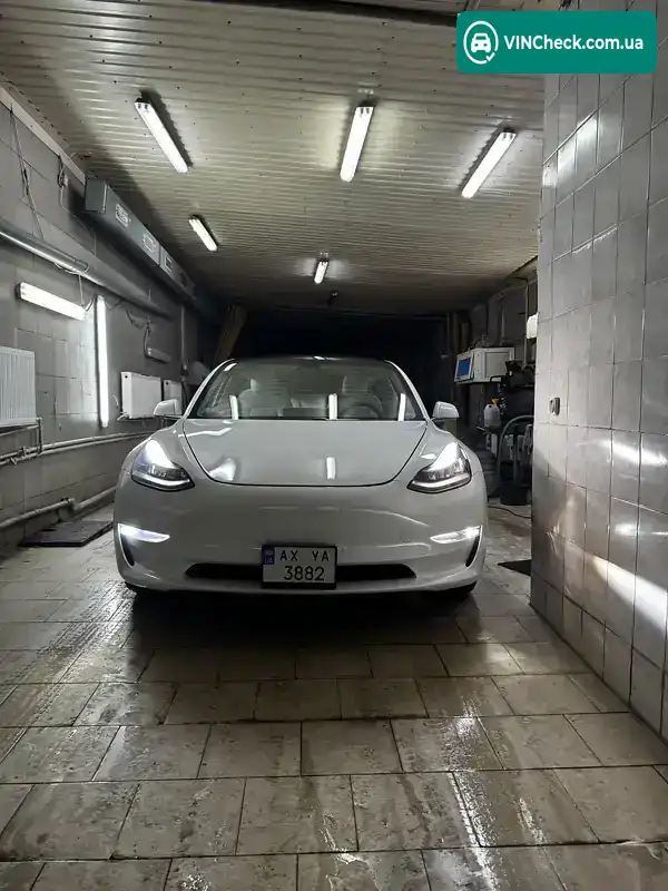 Tesla Model 3 2020, фото з оголошення 1 з 15, VIN 5YJ3E1EBXLF720121