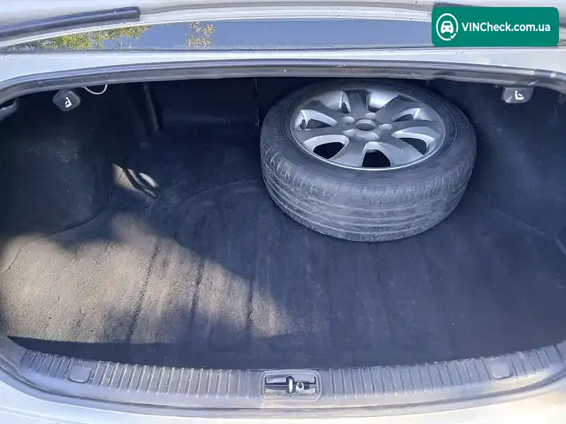 Kia Magentis 2008, фото з оголошення 2 з 16, VIN Y6LGE22238L005319