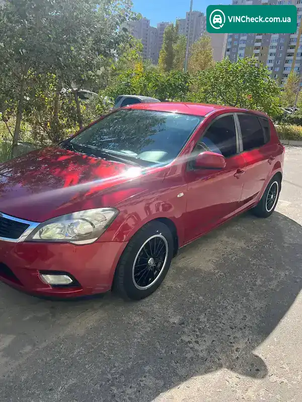 Kia Ceed 2009, фото з оголошення 1 з 15, VIN U5YHB512AAL192270