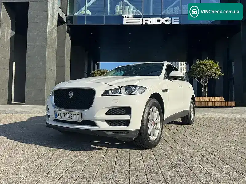 Jaguar F-Pace 2017, фото з оголошення 1 з 20, VIN SADCA2BN7JA248082