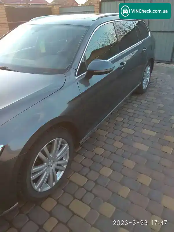 Volkswagen Passat 2017, фото з оголошення 2 з 11, VIN WVEZZZ3CZHE176230