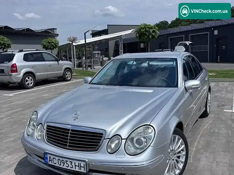 Mercedes-Benz E-Class 2003, фото з оголошення 2 з 13, VIN WDB2110061A473219