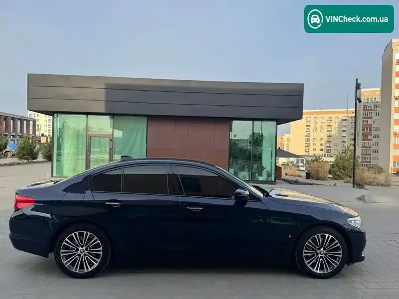 BMW 5 Series 2017, фото з оголошення 2 з 20, VIN WBAJA91060B006228