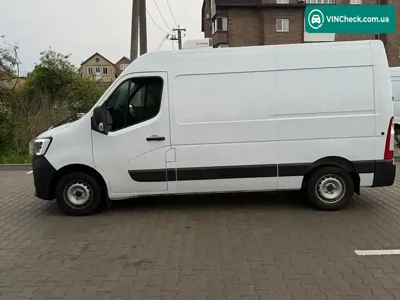 Renault Master 2024, фото з оголошення 2 з 18, VIN Y7912041RRAC11073